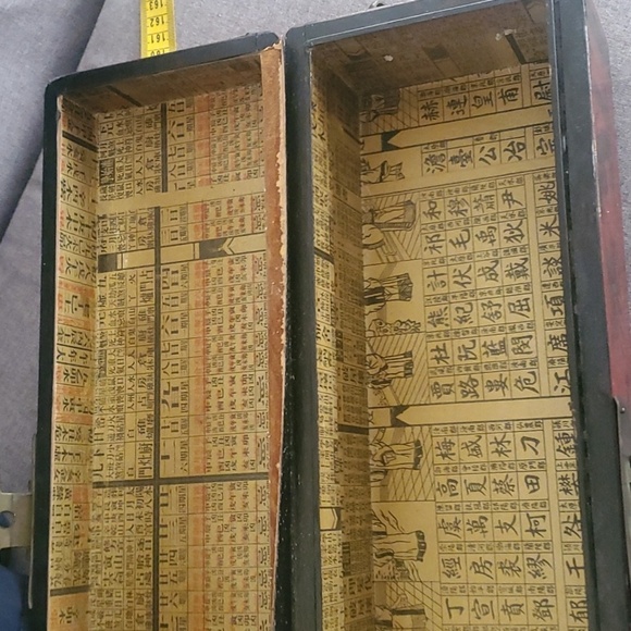 Ethan Allen box home size 16" x 5" + red pink green black brown gold - Picture 3 of 16